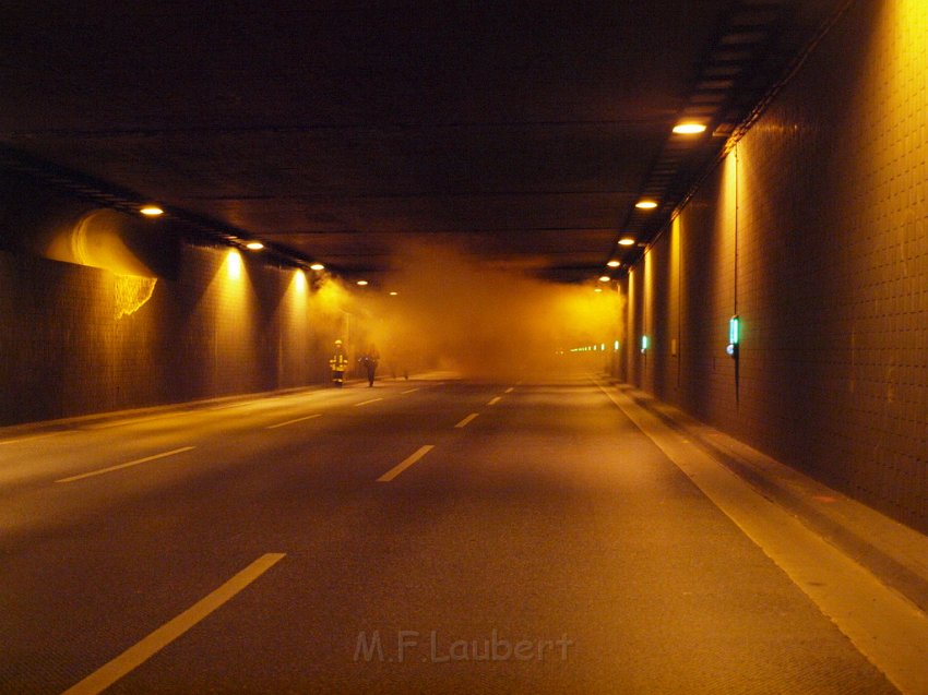 BF Koeln Tunneluebung Koeln Kalk Solingerstr und Germaniastr P194.JPG